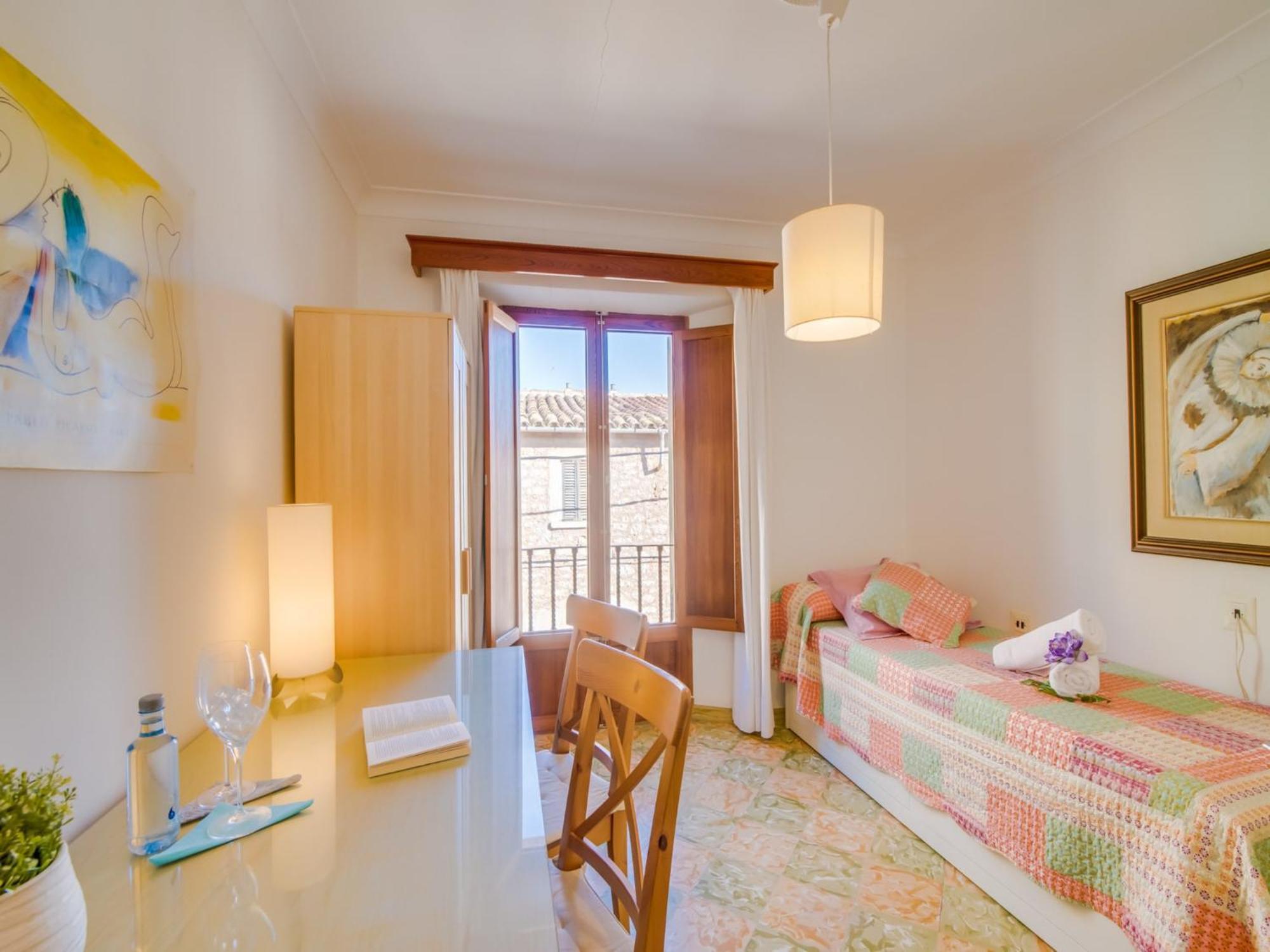 Apartment 3-bedroom In