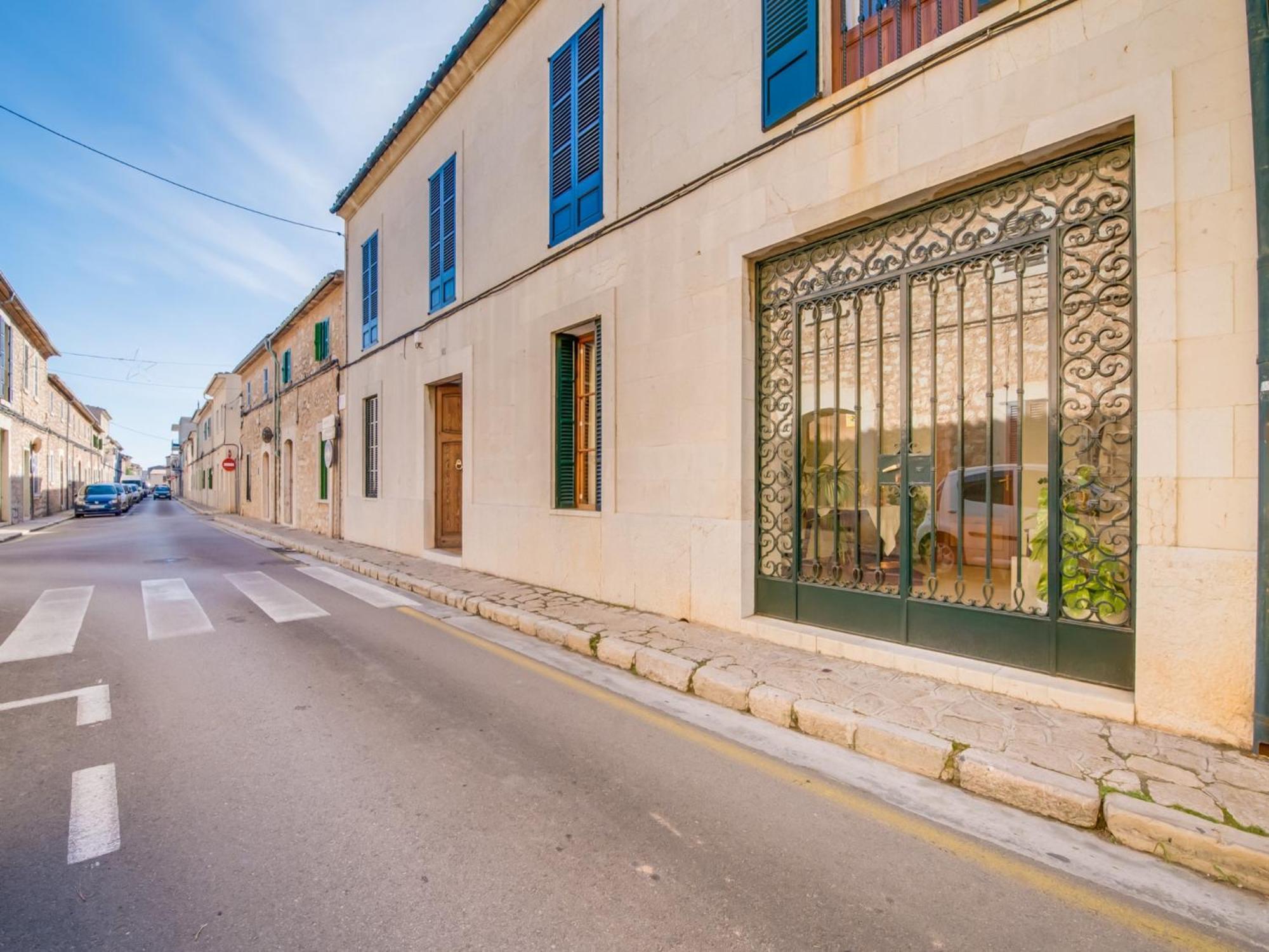 3-bedroom In * Binissalem
