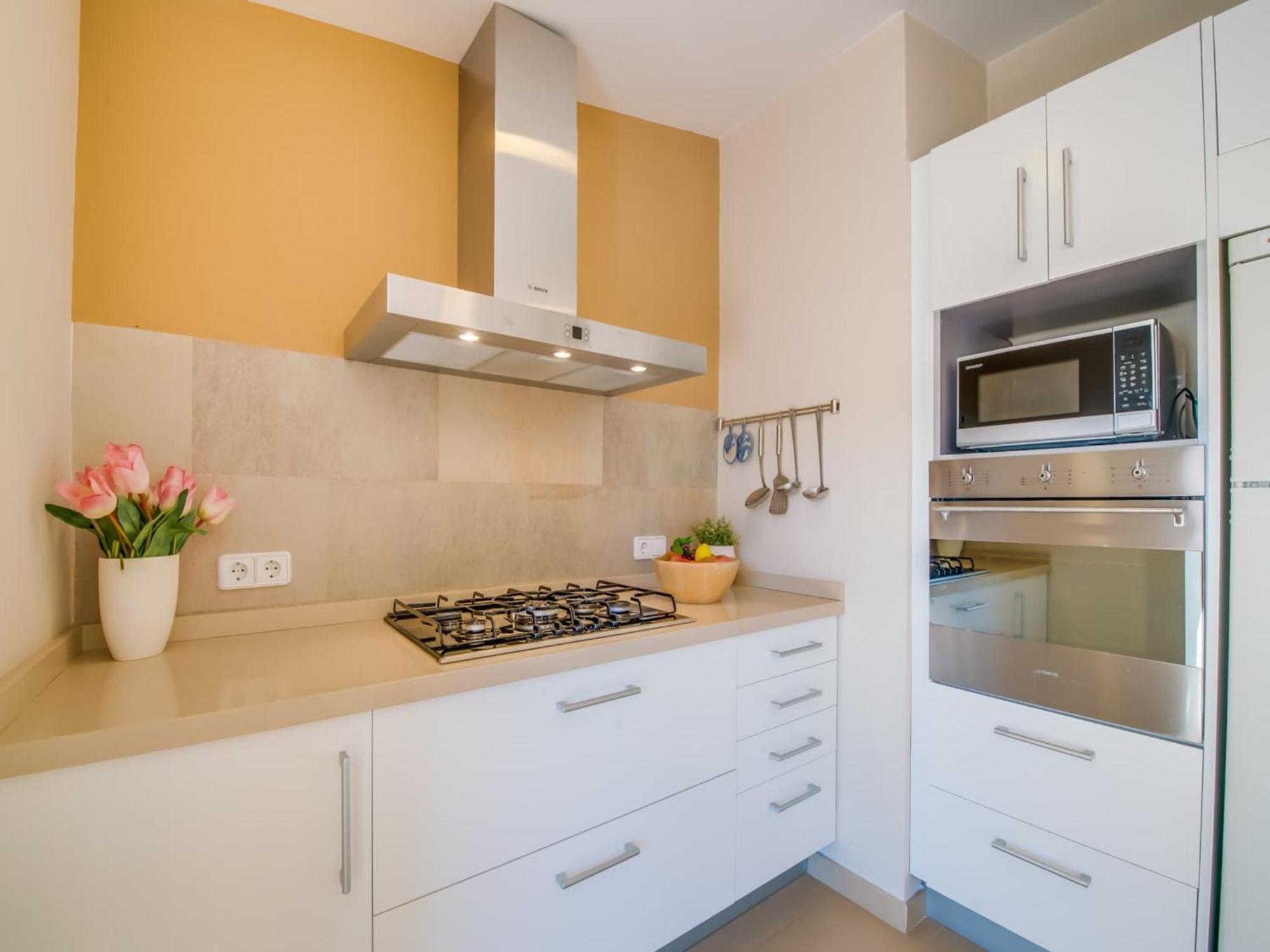 Apartment 3-bedroom In